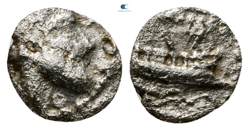 Phoenicia. Arados circa 380-350 BC. 
Obol AR

10 mm, 0,64 g



Fine