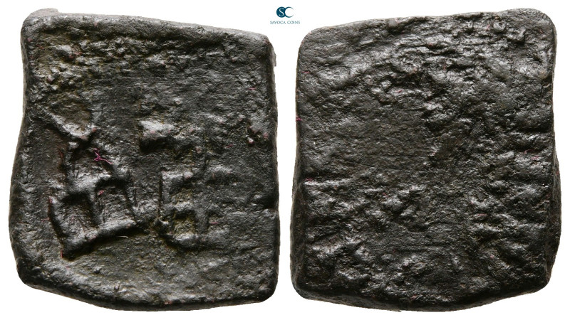 India. Taxila. Post Mauryan (Punjab) 185-168 BC. 
Bronze Æ

25 mm, 6,58 g

...