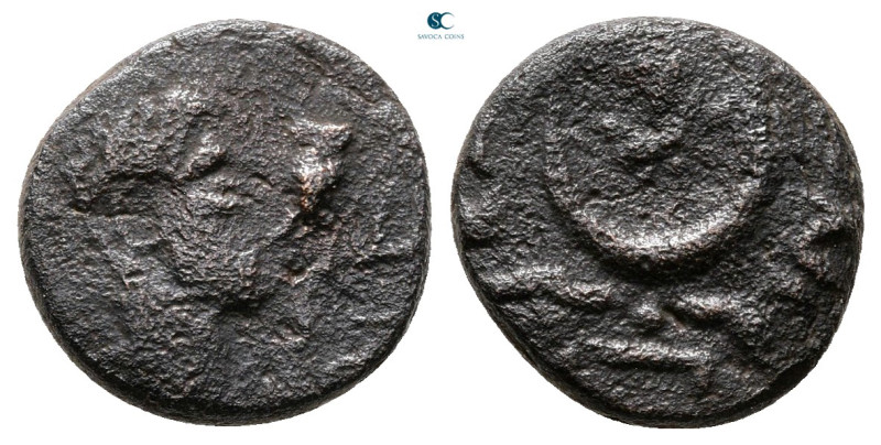 Mesopotamia. Carrhae. Septimius Severus AD 193-211. 
Bronze Æ

13 mm, 2,19 g...