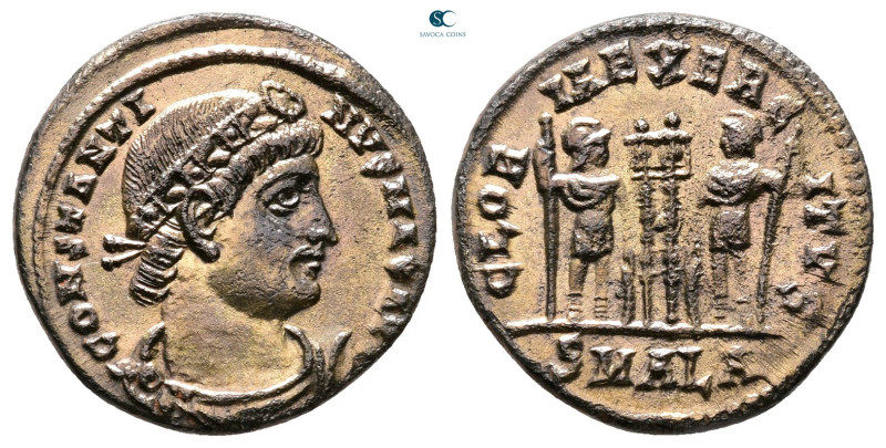 Constantine I the Great AD 306-337. Alexandria
Follis Æ

17 mm, 2,46 g


...