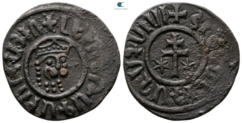 Cilician Armenia. Levon I AD 1198-1219. 
Tank Æ

29 mm, 7,37 g



Very Fi...