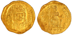 Kaiserreich
Justinus II., 565-578
Solidus zu 22 Siliquae 567/578, Theoupolis (Antiochia). Behelmte Büste v.v., Globus mit Victoriola/VICTORIA AVGGG ...