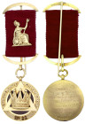 Grossbritannien
Elisabeth II., 1952-2022
Emaillierter Freimaurerorden am Band mit aufgesetzter Britannia, graviert 1958/1959. Britannic Chapter N°33...