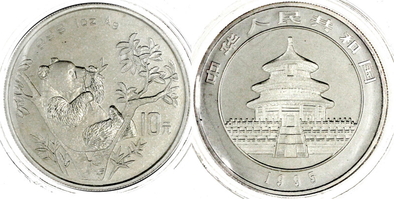 China
Volksrepublik, seit 1949
10 Yuan Panda Silber (1 Unze) 1995. Panda beim ...