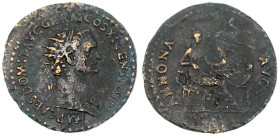 Kaiserzeit
Domitian, 81-96
Dupondius COS XI = 85. Brb. mit Strahlenbinde r./ANNONA AVG SC. Sitzende Annona und Kind, dahinter Prora. 10,30 g. sehr s...