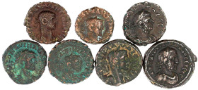 Römer
Provinzialröm. Münzen
Alexandria in Ägypten: 7 AE Tetradrachmen des 3. Jh. Claudius Goticus, Gallienus, Tacitus, Aurelian, Maximian (2 X), Dio...