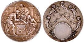 Frankreich
Dritte Republik, 1870-1940
Silbermedaille o.J. von Bottee. Ehesegen. 36 mm; 19,98 g. vorzüglich, schöne Patina