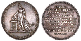 Nassau
Friedrich August und Friedrich Wilhelm, 1808-1816
Silbermedaille 1812 v. Lindenschmidt. Auf die Aufhebung der Leibeigenschaft. Gekr. Nassovia...