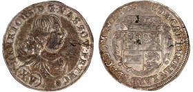 Nassau-Dillenburg
Heinrich, 1662-1701
XV Kreuzer 1689 IXA, Herborn. Brustb. n.r., darunter Blume n.r./Wappen. sehr schön/vorzüglich, kl. Schrötlings...