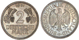 Kursmünzen
2 Deutsche Mark Ähren, Kupfer/Nickel 1951
1951 D. fast Stempelglanz, Prachtexemplar. Jaeger 386.