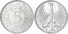 Kursmünzen
5 Deutsche Mark Silber 1951-1974
1958 J. vorzüglich/Stempelglanz, selten in dieser Erhaltung. Jaeger 387.