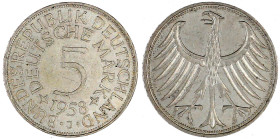 Kursmünzen
5 Deutsche Mark Silber 1951-1974
1958 J. vorzügliches Prachtexemplar, selten in dieser Erhaltung. Jaeger 387.