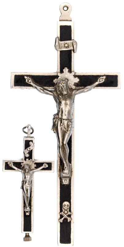 Religion
Christliche Sakralkunst
2 Kreuze: Tragkreuz Metall mit Ebenholz-Einla...