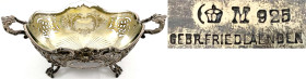 Silber
Prachtvolle, mit Durchbrüchen gearbeitete Obstschale um 1900 der Gebrüder Friedländer in Berlin (Hofjuweliere des Kaisers). Silber 925/1000, 4...