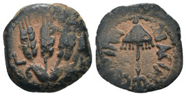 Judea. Agrippa I. (41-42 AD). Æ Prutah. Jerusalem. artificial sandpatina. Weight 2,43 gr - Diameter 15 mm