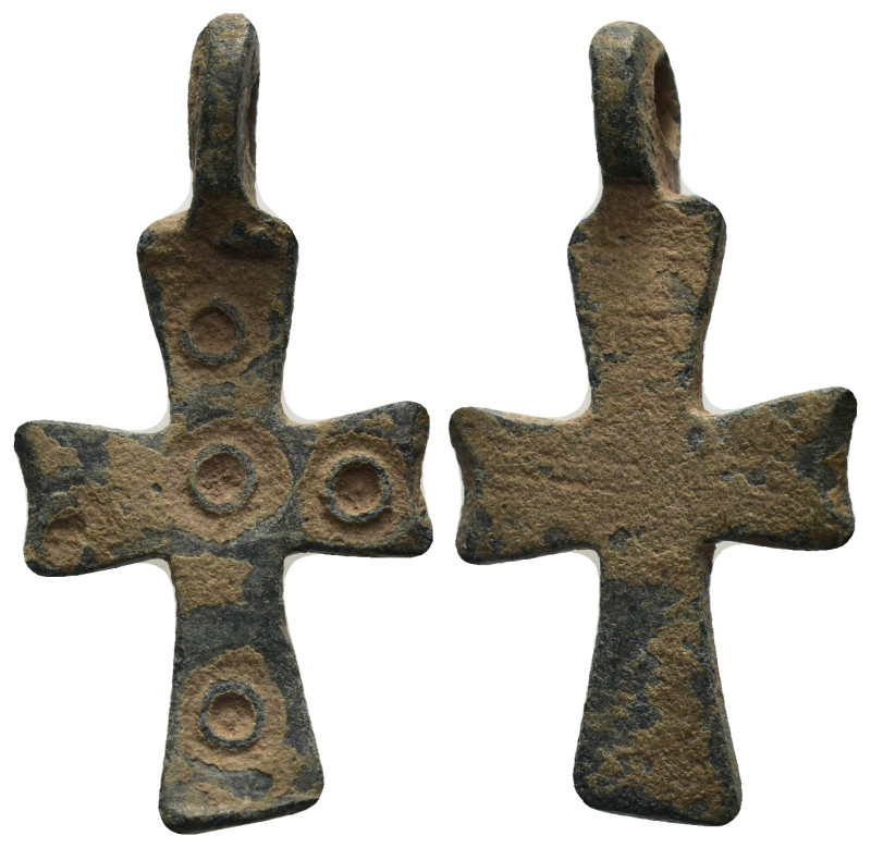 Byzantine Empire. bronze cross. (8th-10th Century). 4 circles. Weight 2,43 gr - ...