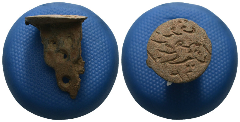 Islamic. bronze seal. Wieght 4,82 gr - Diameter 20 mm