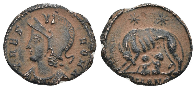 Constantinus I. (306-337 AD). Æ Follis. Antioch. Obv: VRBS ROMA. helmeted bust o...