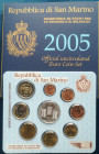 Euro. San Marino. Serie divisionale annuale 2005. Con 5 Euro in Ag. FDC. In confezione originale della Zecca. (5523)