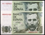 1979. 1000 pesetas. (Ed. E3a) (Ed. 477a). 23 de octubre, Pérez Galdós. 2 billetes, series 8A y 8B. S/C.