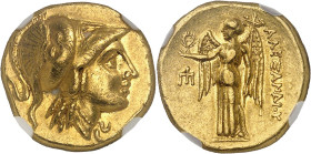 GRÈCE ANTIQUE - GREEK
Macédoine (royaume de), Alexandre III le Grand (336-323 av. J.-C.). Statère d’or ND (330-320 av. J.-C.), Amphipolis.
Av. Tête d'...