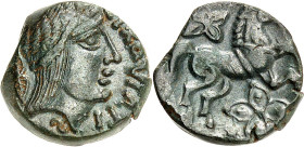 GAULE - CELTIC
Léxoviens (Lisieux). Bronze épigraphique LIXOVIATI, classe I ND (Ier s. av. J.-C.).
Av. LIXOVIATI. Profil à droite, à la chevelure long...