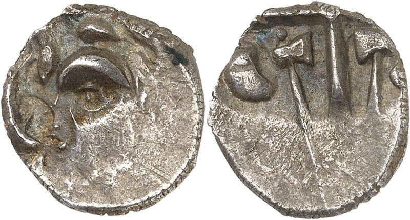GAULE - CELTIC
Volques Tectosages. Drachme "à la tête cubiste", Série VII aux de...