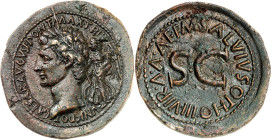 EMPIRE ROMAIN - ROMAN
Auguste (27 av. J.-C. - 14 ap. J.-C.). Dupondius (?), frappe sur un flan de médaillon ND (7 av. J.-C.), Rome.
Av. CAESAR AVGVST ...