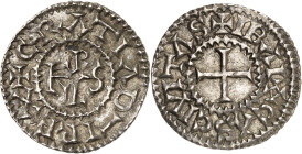 FRANCE / CAROLINGIENS - FRANCE / CAROLINGIAN
Charles II le Chauve (840-877). Denier ND, Bayeux.
Av. (à 9 h) + GRATIA D-I REX. Monogramme de KAROLVS. 
...
