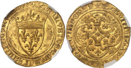 FRANCE / CAPÉTIENS - FRANCE / ROYAL
Charles VI (1380-1422). Écu d’or à la couronne, 4e émission ND (1394-1411), Saint-Pourçain.
Av. + KAROLVSx DEIx GR...