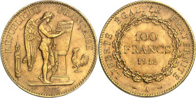 FRANCE
IIIe République (1870-1940). 100 francs Génie 1912, A, Paris.
Av. RÉPUBLIQUE FRANÇAISE. Génie ailé de la République debout à droite, gravant ...