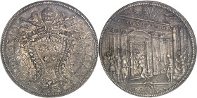 ITALIE - ITALY
Vatican, Clément X (1670-1676). Piastre du Jubilé MDCLXXV (1675), Rome.
Av. CLEMENS* X - PONT* MAX. Écu festonné aux armes du Souvera...