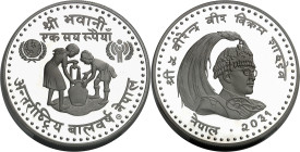 NÉPAL - NEPAL
Birendra Bir Bikram (VS2028-2058 / 1971-2001). Piéfort de 100 roupies, Année internationale de l’enfant de 1979 (IYC) VS2038 (1981).
A...