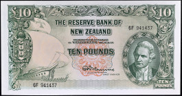 NOUVELLE-ZÉLANDE - NEW ZEALAND
10 pounds 1968.
P.161c.
Top Pop : c’est le plus bel exemplaire gradé ! Alphabet 5F - numéro 941437, avec le portrait...