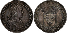 FRANCE / CAPÉTIENS - FRANCE / ROYAL
Louis XIV (1643-1715). Écu à la mèche longue 1653, X, Amiens.
Dy.1469 - G.202 - Dav.3799 ; Argent - 27,02 g - 39 m...