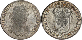 FRANCE / CAPÉTIENS - FRANCE / ROYAL
Louis XIV (1643-1715). Écu au buste juvénile, 1er poinçon d’effigie 1664, 9, Rennes.
Dy.1483 - G.205 - Dav.3802 ; ...