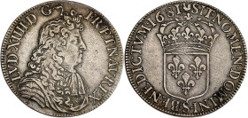 FRANCE / CAPÉTIENS - FRANCE / ROYAL
Louis XIV (1643-1715). Écu à la cravate, 2e émission par F. Warin 1681, S, Reims.
Dy.1493 - G.210 - Dav.3805 ; Arg...