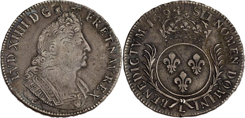 FRANCE / CAPÉTIENS - FRANCE / ROYAL
Louis XIV (1643-1715). Écu aux palmes, flan ...