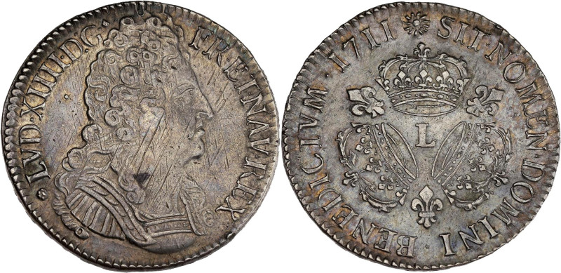 FRANCE / CAPÉTIENS - FRANCE / ROYAL
Louis XIV (1643-1715). Écu aux trois couronn...