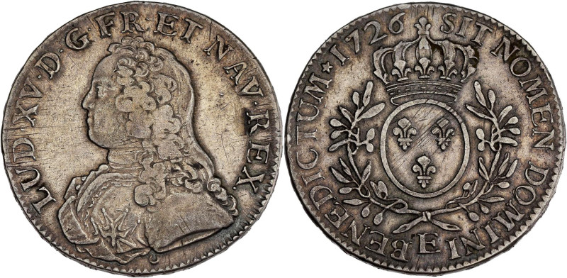 FRANCE / CAPÉTIENS - FRANCE / ROYAL
Louis XV (1715-1774). Écu aux rameaux d’oliv...