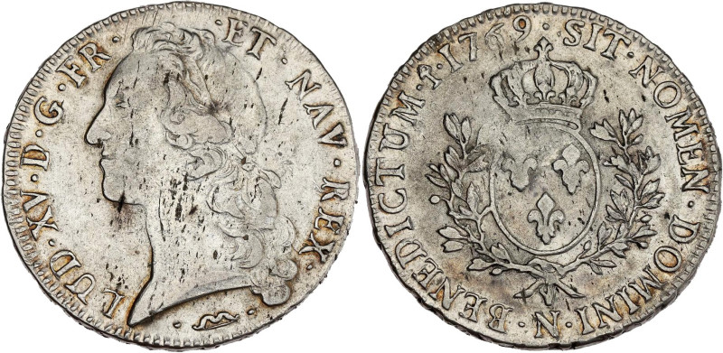 FRANCE / CAPÉTIENS - FRANCE / ROYAL
Louis XV (1715-1774). Écu au bandeau 1769, N...