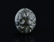 Possibly Roman, Bronze object
1st-4th century A.D.
Condition : See picture. No returns are accepted.
9,35 g - H 25,24 mm