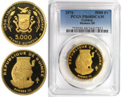Weltmünzen und Medaillen, Guinea. 10. Jahrestag der Unabhängigkeit - Ramses III. 5000 Francs 1970. Gold. 0.58 OZ. KM 37. PCGS PR 68 DCAM