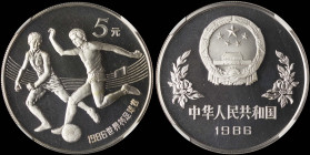 CHINA / PEOPLE'S REPUBLIC: 5 Yuan (1986) in silver (0,925) commemorating the 13th Foodball World Cup. National emblem above inscription and date on ob...