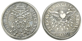 ROMA
Sede Vacante (Cam. Card. Antonio Barberini), 1669-1670.
Testone 1669.
Ag
gr. 9,45
Dr. SEDE VACAN - TE MDCLXIX. Stemma del Carm. Card. Barbie...