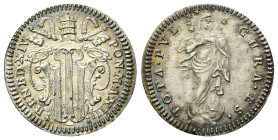 ROMA
Benedetto XIV (Prospero Lorenzo Lambertini), 1740-1758.
Grosso 1753 a. XIII.
Ag
gr. 1,24
Dr. BENED• XIV - PON•M•A•XIII. Stemma sormontato da...