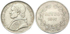 ROMA
Pio IX (Giovanni Maria Mastai Ferretti), 1846-1878.
Scudo 1847 a. II, busto grande.
Ag
Dr. PIVS•IX•PONT• - MAX•ANNO•II. Busto a s. con zucche...