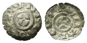 VENEZIA
Enrico Dandolo Doge XLI, 1192-1205.
Denaro scodellato.
Mi
gr. 0,29
Dr. +ENRIC DVX. Croce patente.
Rv. +S MARCVS. Croce patente.
Paol. 2...