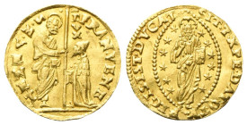 VENEZIA
Francesco Venier Doge LXXXI, 1554-1556. 
Zecchino.
Au
gr. 3,46
Dr. FRAN•VENE - S•M•VENET. San Marco stante verso s., porge il vessillo al...