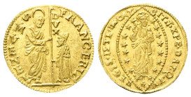 VENEZIA
Francesco Erizzo Doge XCVIII, 1631-1646.
Zecchino.
Au
gr. 3,50
Dr. FRANC•ERIZ - S•M•VENET. San Marco stante verso s., porge il vessillo a...